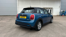 MINI Hatchback 1.5 Cooper Classic 5dr Auto Petrol Hatchback